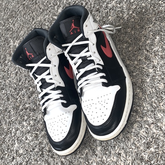 Air jordan 1 - Picture 1 of 3